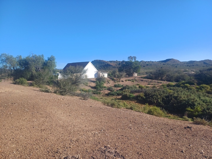 6 Bedroom Property for Sale in Ladismith Rural Western Cape